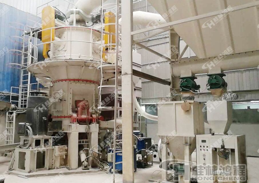 桂林鴻程石英硅磨粉機，立磨設備：HLMX超細立磨