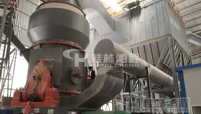 HLM1700石灰石磨粉325目磨機(jī)HLM立式磨粉機(jī) HLM1700石灰石磨粉325目磨機(jī)HLM立式磨粉機(jī)