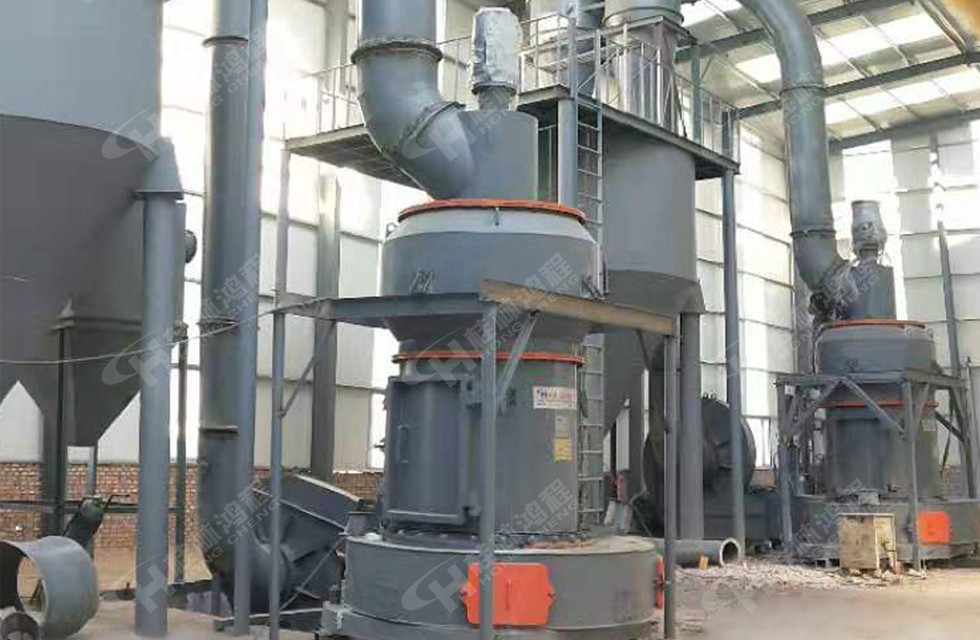 100目方解石粉新型方解石磨粉機(jī)HCQ1500改進(jìn)型磨粉機(jī)客戶(hù)現(xiàn)場(chǎng) 100目方解石粉新型方解石磨粉機(jī)HCQ1500改進(jìn)型磨粉機(jī)客戶(hù)現(xiàn)場(chǎng)