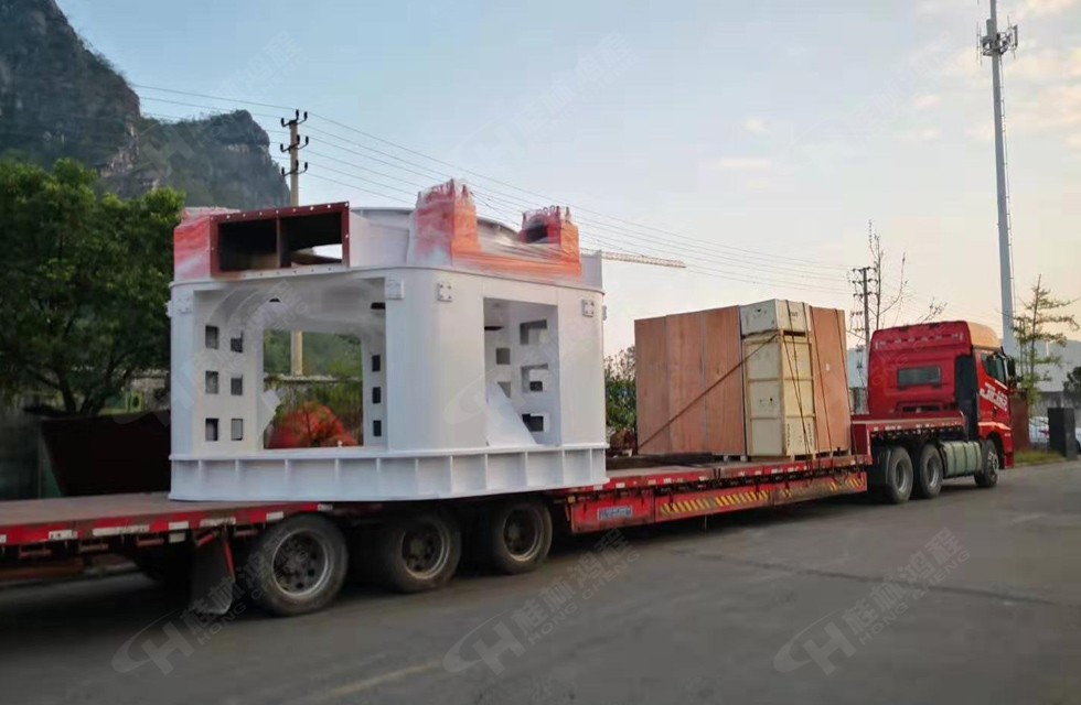 HLMX1700超細(xì)立磨底座穩(wěn)如泰山 整裝待發(fā) HLMX1700超細(xì)立磨底座穩(wěn)如泰山 整裝待發(fā)