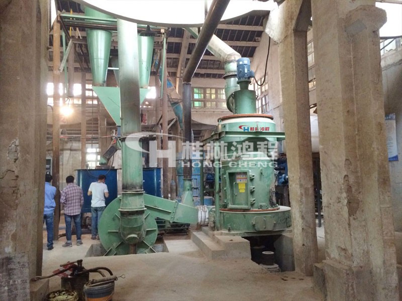 鉀長石磨粉300目的設(shè)備:鉀長石雷蒙磨粉機